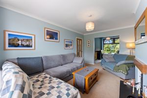 Lounge- click for photo gallery